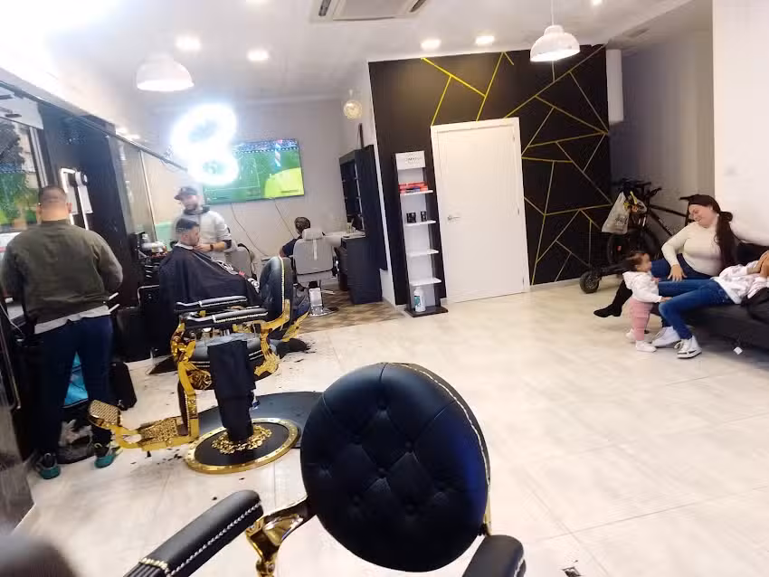 Parceros Barber Cut