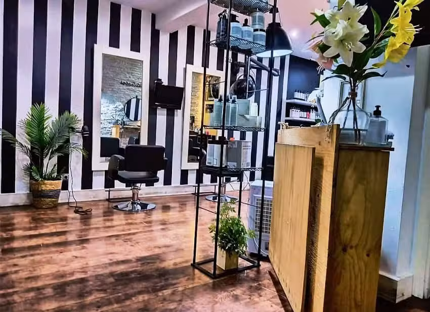 PEDRO GARC&Iacute;A ESTILISTA Peluquer&iacute;a &ndash; Est&eacute;tica UNISEX