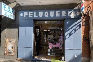 PELUQUERIA ACACIAS