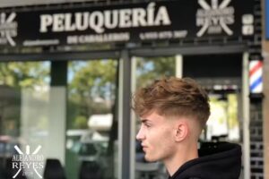 Peluquería Alejandro Reyes