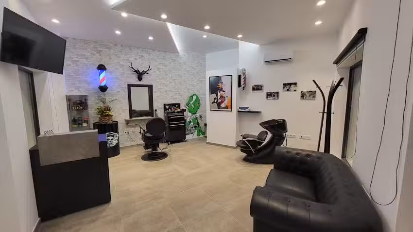 Peluquer&iacute;a Angel Hidalgo