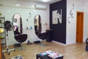 PELUQUERIA AURIKA