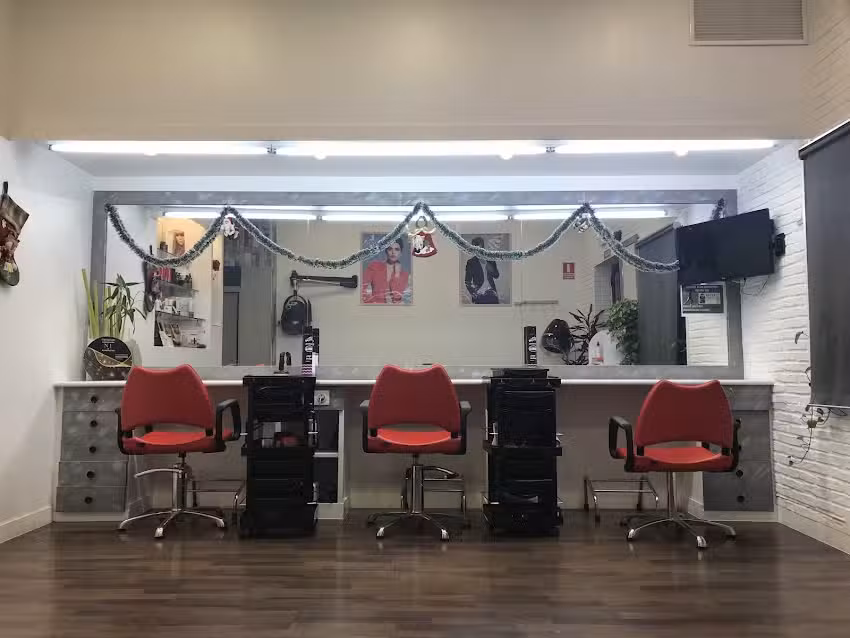 Peluqueria AyM