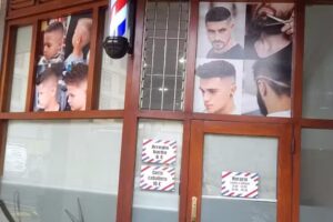 PELUQUERÍA BARBERIA. ATLAS