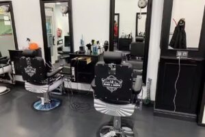 Peluquería • Barbería | Black&White