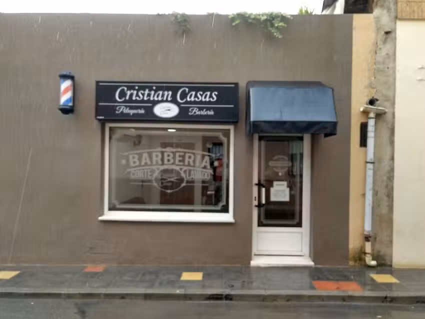 Peluquer&iacute;a & Barberia Cristian Casas
