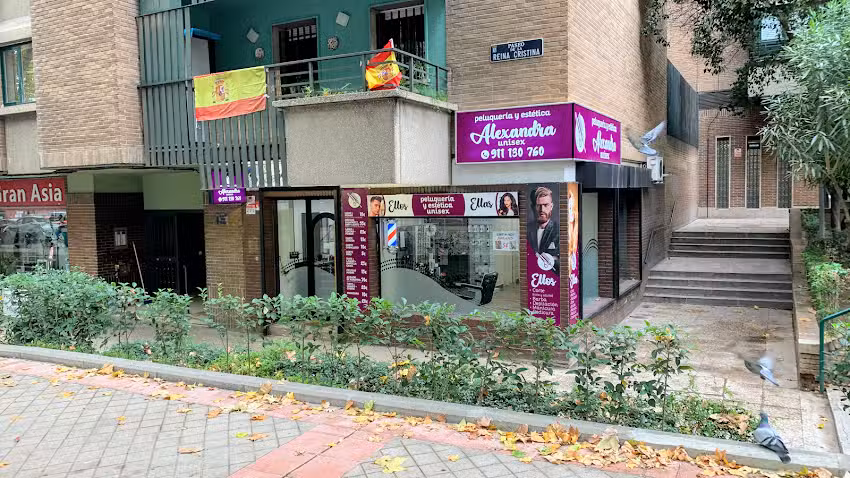 Peluquer&iacute;a, Barber&iacute;a & Est&eacute;tica Unisex Alexandra