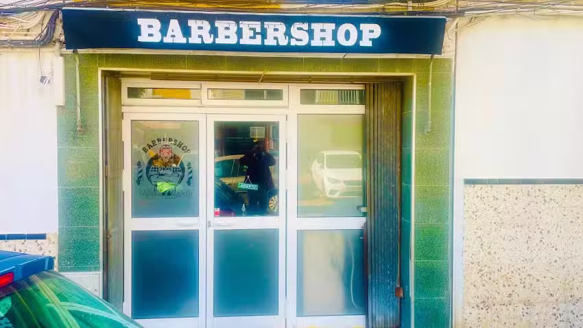 PELUQUER&Iacute;A BARBER&Iacute;A HNOS CHARTY