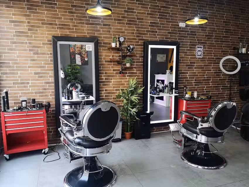 Peluquer&iacute;a barberia Juan moreno