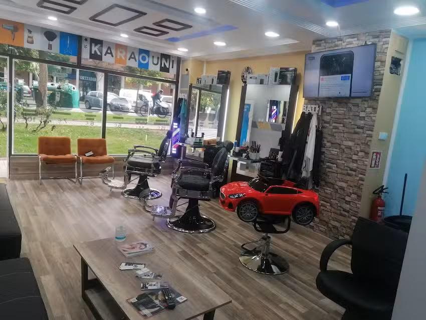 Peluquer&iacute;a barber&iacute;a Karaouni
