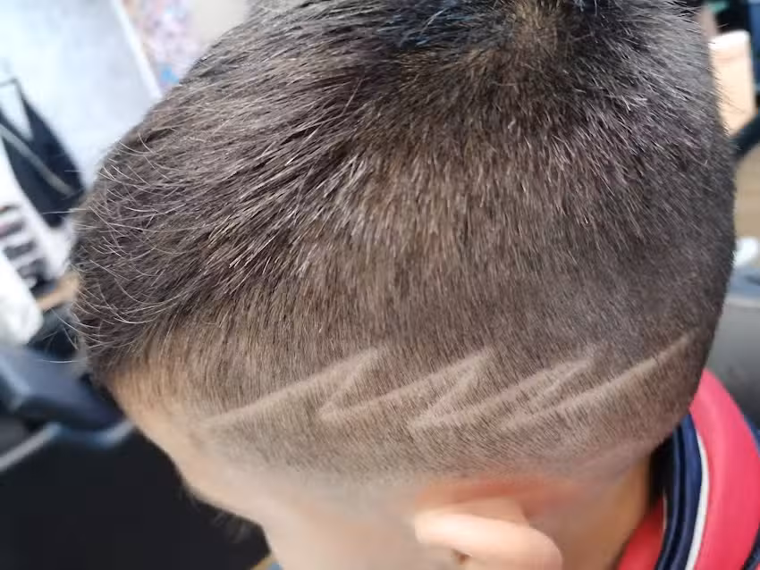 Peluquer&iacute;a Barber&iacute;a Nous Aires