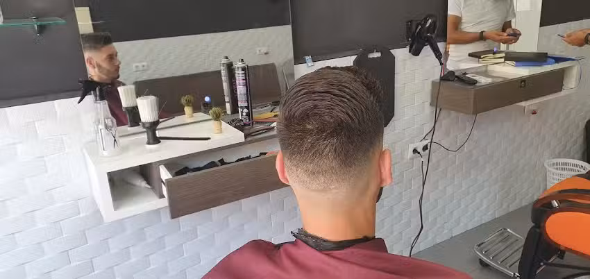 Peluqueria barberia SIF DIN