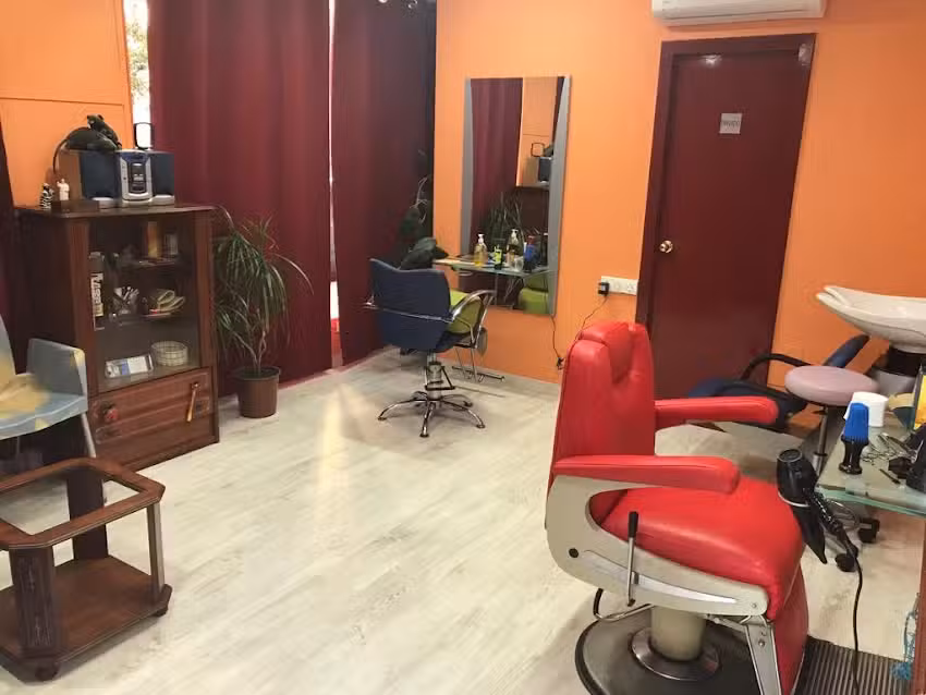 Peluquer&iacute;a Bego&ntilde;a caballeros y ni&ntilde;os
