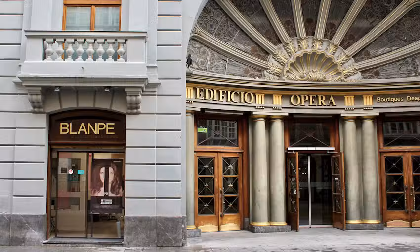 PELUQUERIA BLANPE