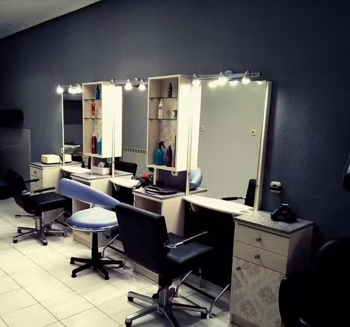Peluquer&iacute;a BR Estilistas. Plasencia
