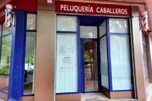 Peluquería caballeros – Barbería