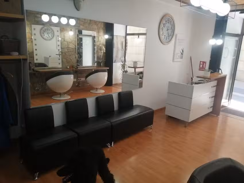 Peluquer&iacute;a Carme Clares