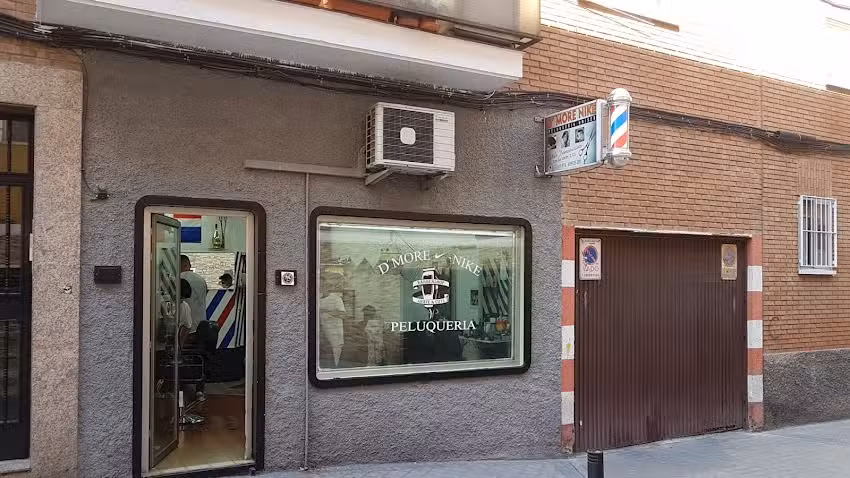Peluquería D’More Nike