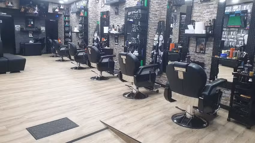 Peluquer&iacute;a de caballeros BARBERSHOP TRADICIONAL (sin cita)