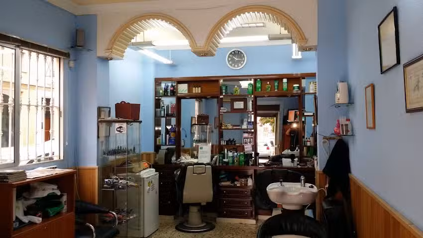 Peluquer&iacute;a de caballeros Hermanos Rebollo
