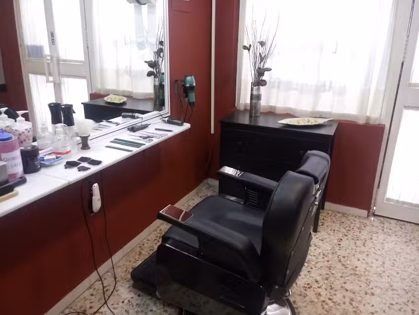 Peluqueria De Caballeros Jurado