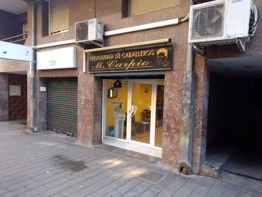Peluqueria De Caballeros M. Carpio