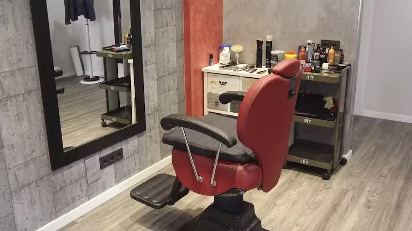 Peluquer&iacute;a de Caballeros V&iacute;ctor Manuel