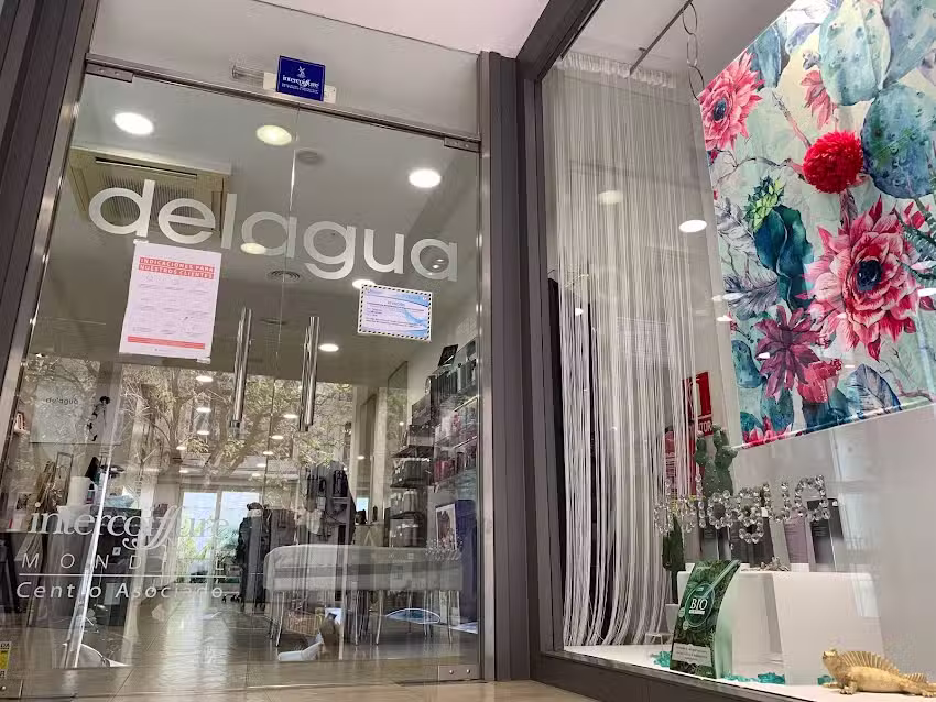 Peluquer&iacute;a-Delagua Asesores de Imagen