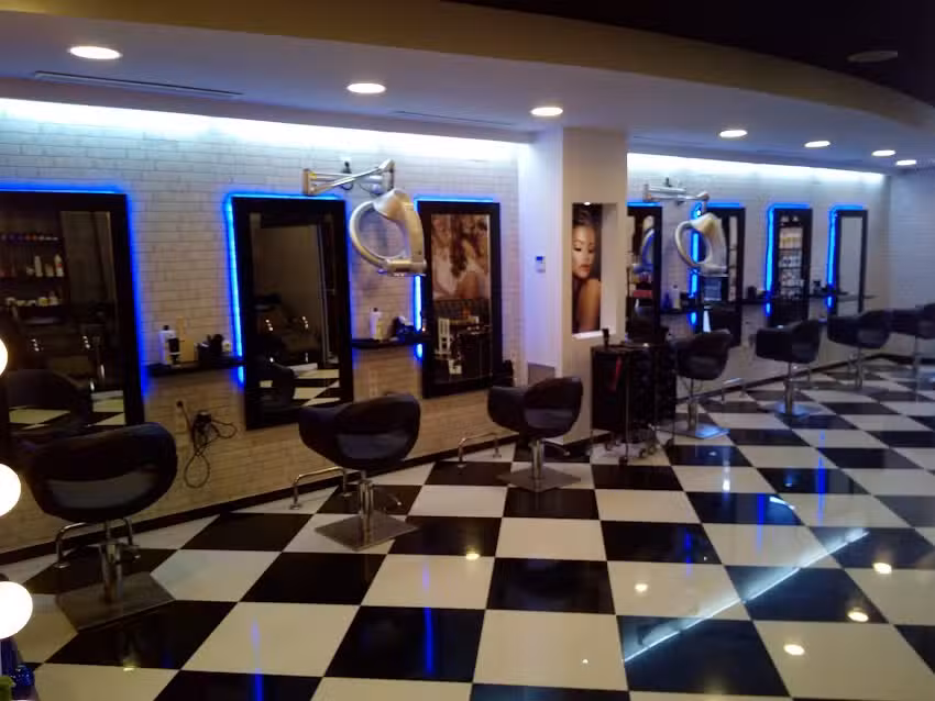 Peluquer&iacute;a Di and Si Sal&oacute;n de estilistas