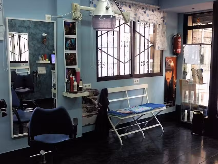 PELUQUERIA ELENA MACIAS