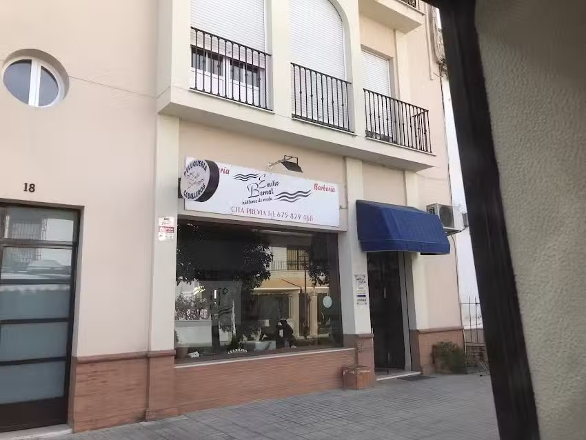 Peluqueria Emilio Bernal Caballeros
