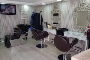 Peluquería en La Zubia | Jesus Cordero hair studio unisex