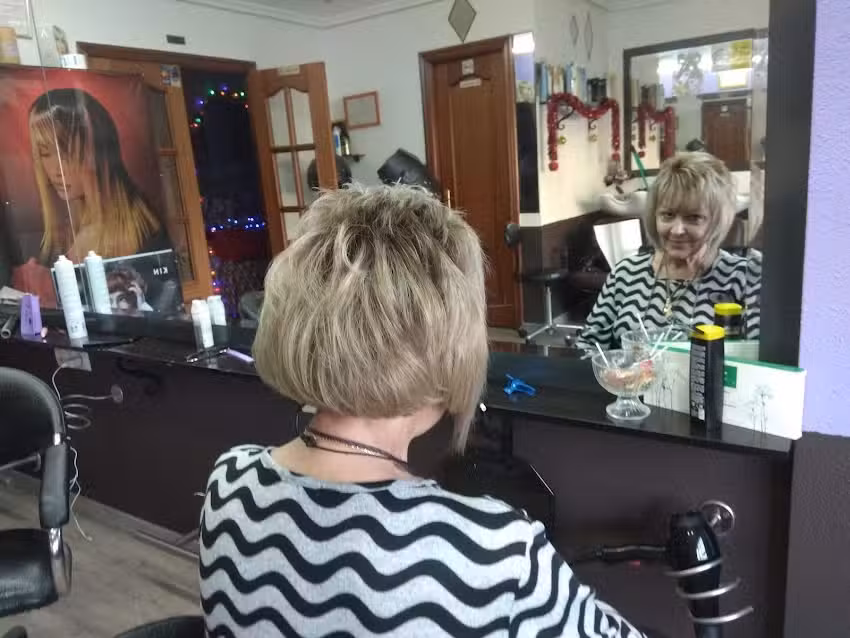 Peluqueria Escoly