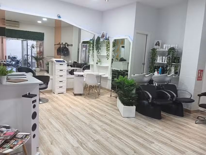 Peluquería Espejos Beauty