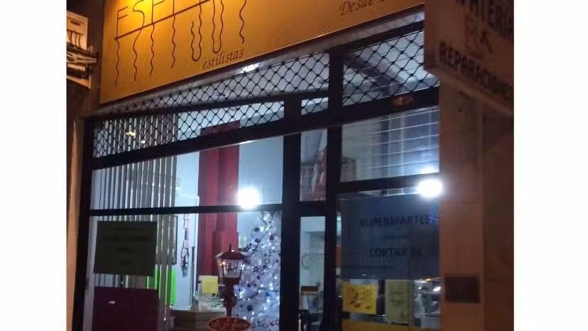 peluqueria espejos estilistas