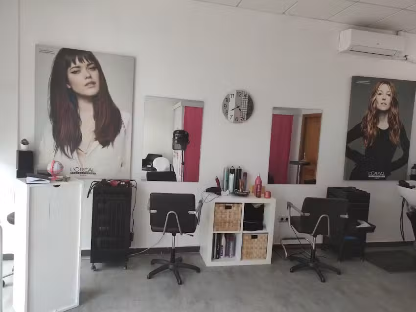 Peluquer&iacute;a est&eacute;tica Carmen Vidal y Sandra Villar