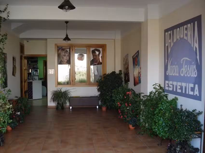 Peluquer&iacute;a &ndash; Est&eacute;tica Mar&iacute;a Jes&uacute;s