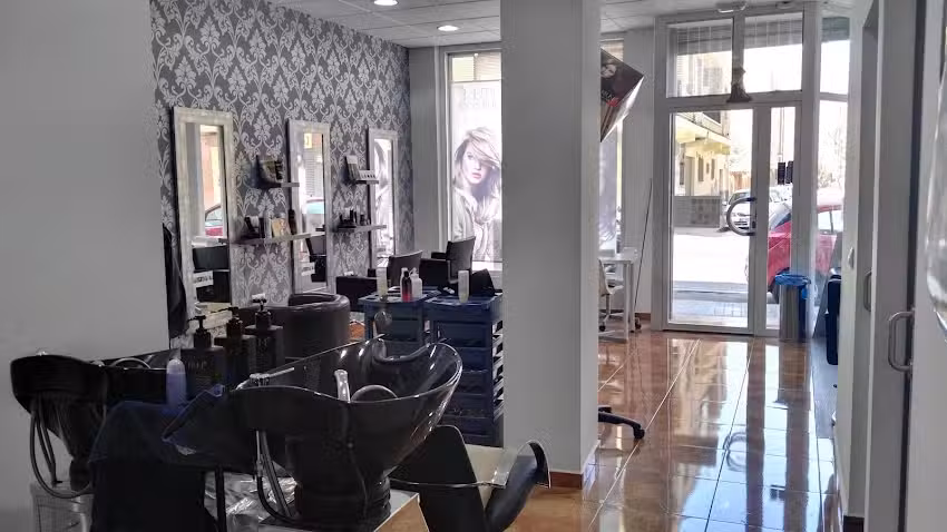 Peluqueria,Est&eacute;tica y Tatuajes tu stilo