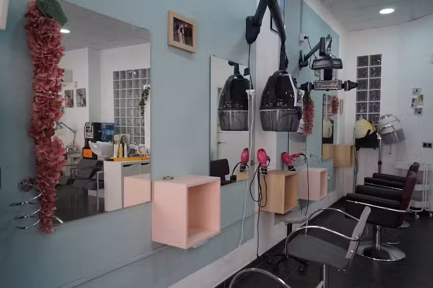 Peluquer&iacute;a Gaviro