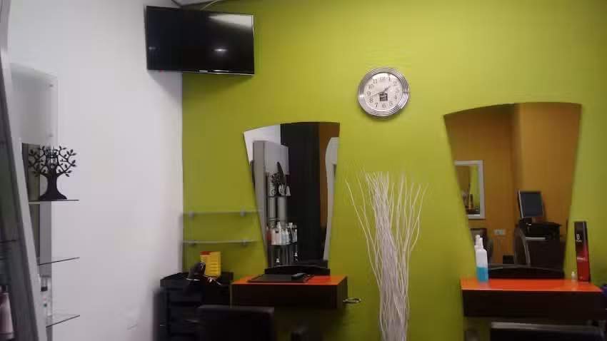 Peluqueria Hairdressen