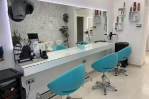 PELUQUERÍA HÉCATE