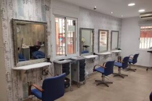 PELUQUERIA HERRERA PELUQUEROS