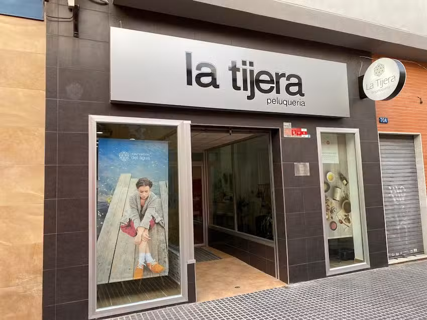 Peluquer&iacute;a La tijera
