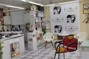 «Peluqueria La Viña»