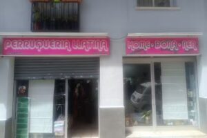 Peluquería Latina,moda y complementos