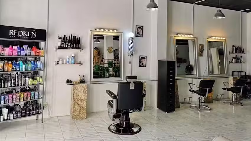 Peluquer&iacute;a Laura Corrochano