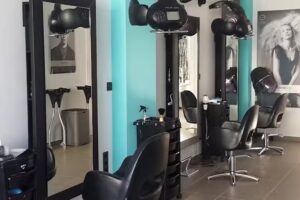 Peluqueria Les Rotes