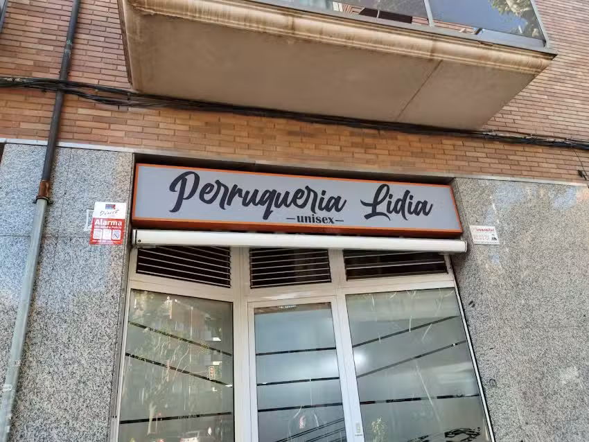 Peluqueria Lidia -Unisex-