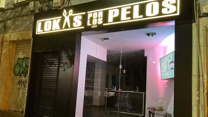 Peluquer&iacute;a LOKAS POR LOS PELOS
