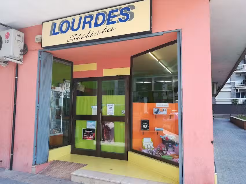 Peluquer&iacute;a Lourdes Stilista